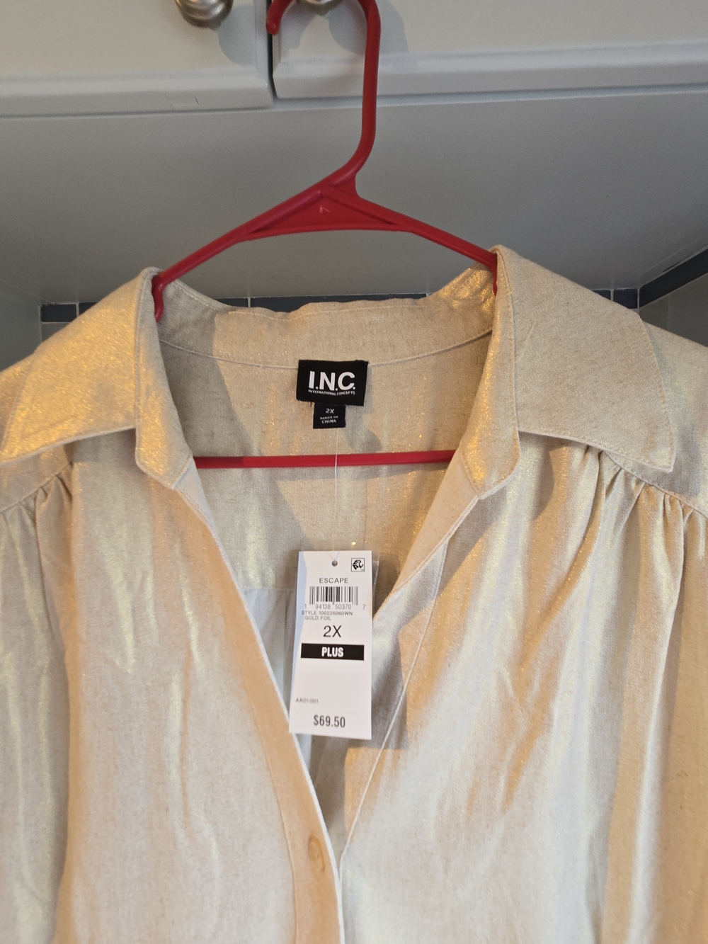 INC International Concepts Women’s Classic Button-Up Shirt in Shimmer Gold (2X)